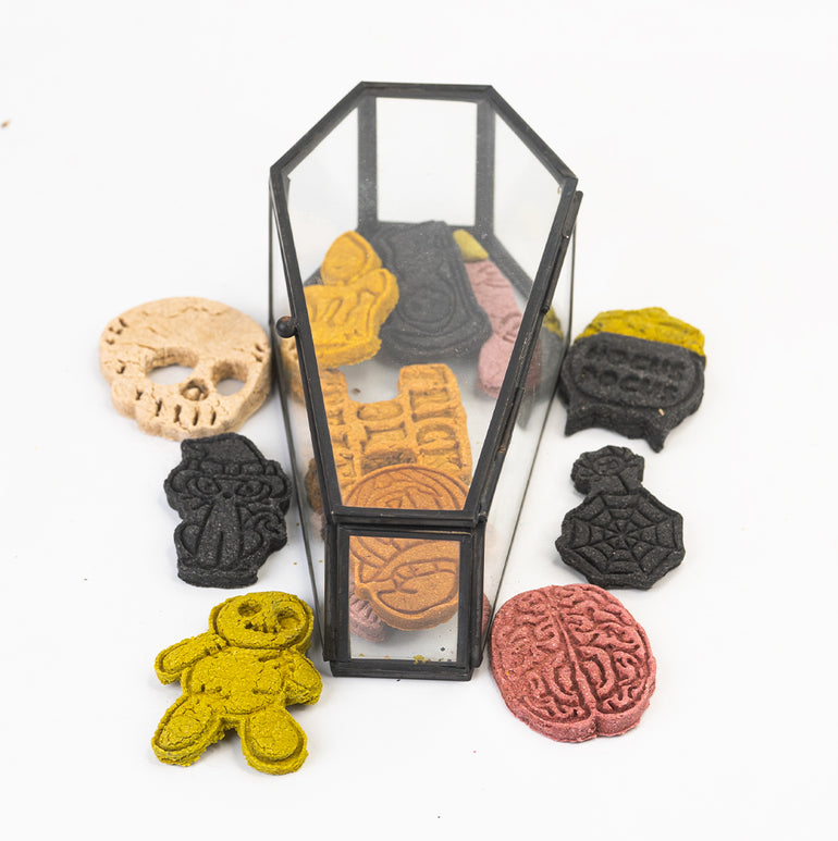 Halloween Hamper with Glass Coffin Treats, Snacks & Cookies for Dogs