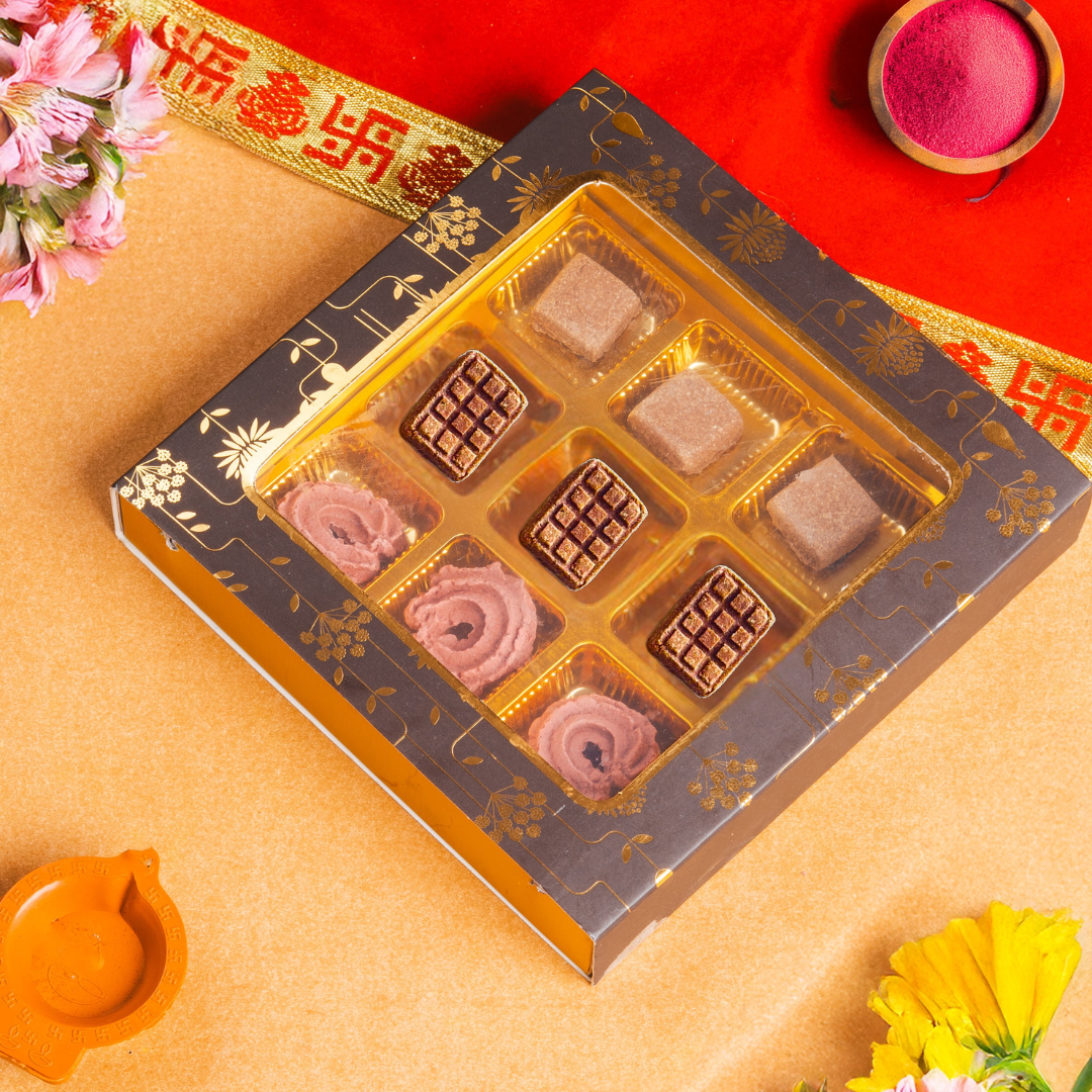 Mithai Box Treat, Snack & Cookies for Cats